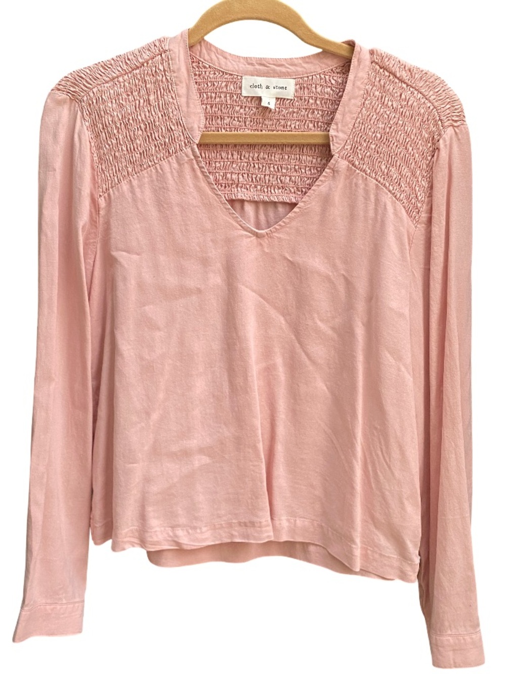 cloth & stone pale blush smocked long sleeve v-neck Tencel blouse size small